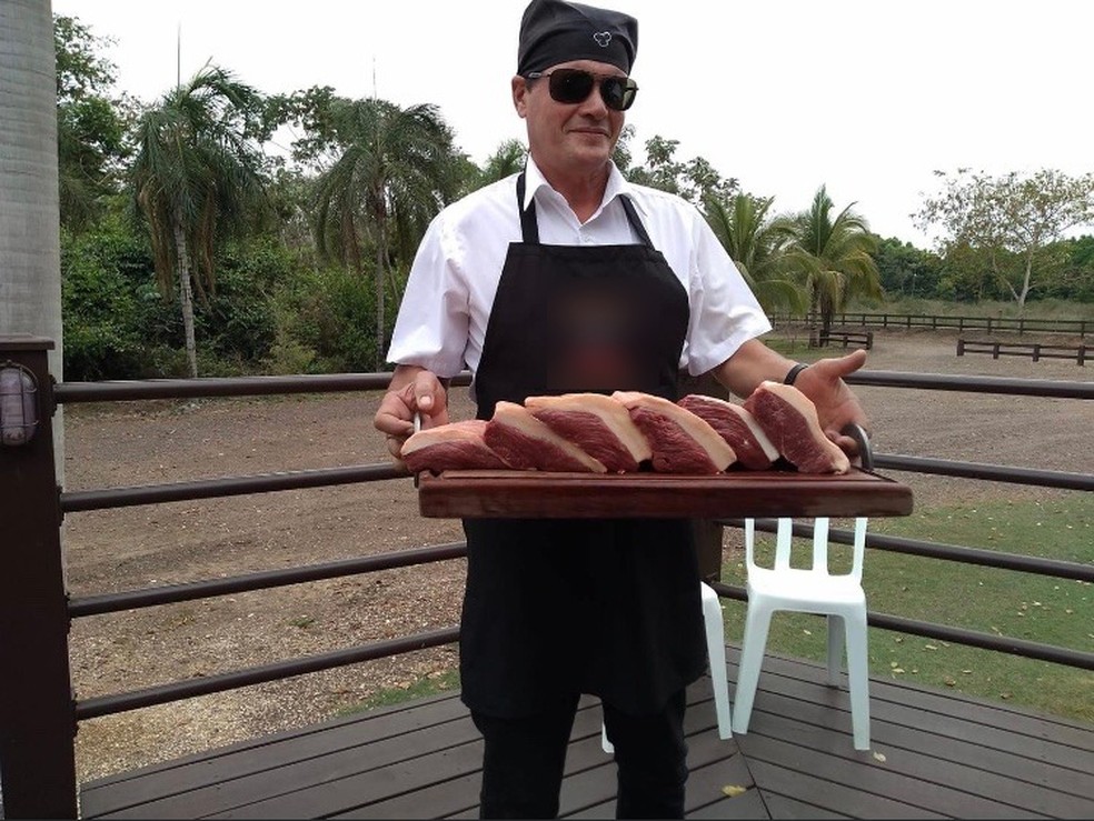 José Carlos da Silva trabalhava como churrasqueiro e garçom — Foto: Facebook/Reprodução