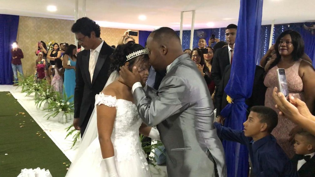 Casal com SÃ­ndrome de Down se casa em Feira de Santana, na Bahia â Foto: Arquivo Pessoal