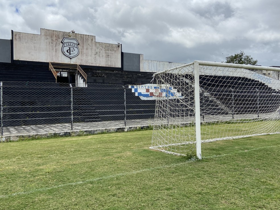 PV não vai receber elenco do time profissional nos próximos meses — Foto: Pedro Pereira / ge