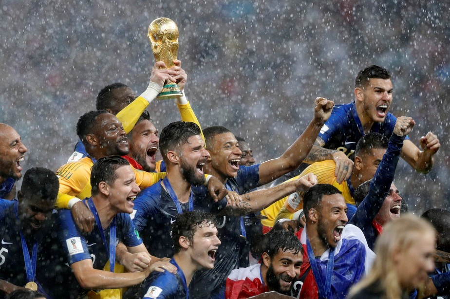 Jogar e vencer: a FranÃ§a impÃµe sua histÃ³ria na Copa do Mundo