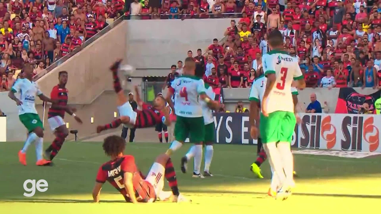 Relembre a trajetória de Diego Ribas em campo
