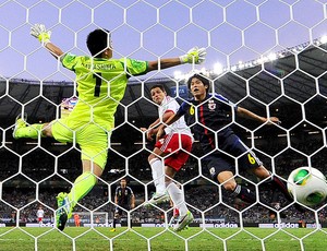 Chicharito gol jogo México Japão (Foto: AFP)
