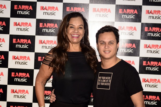 Solange Couto ao lado do marido, Jamerson Andrade (Foto: Roberto Teixeira/EGO)