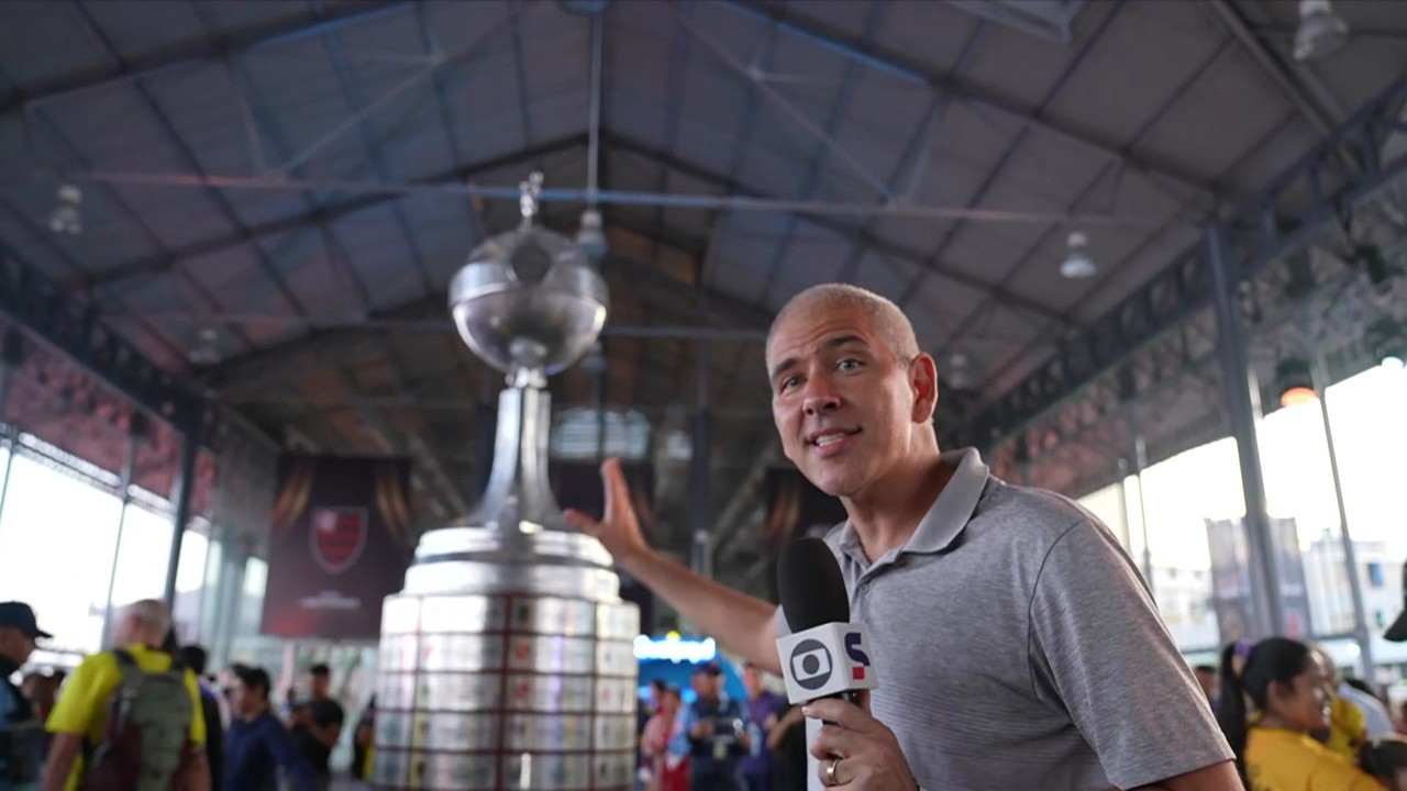 Flamengo treina no Equador enquanto torcedores 'peregrinam' para assistir a final da Libertadores