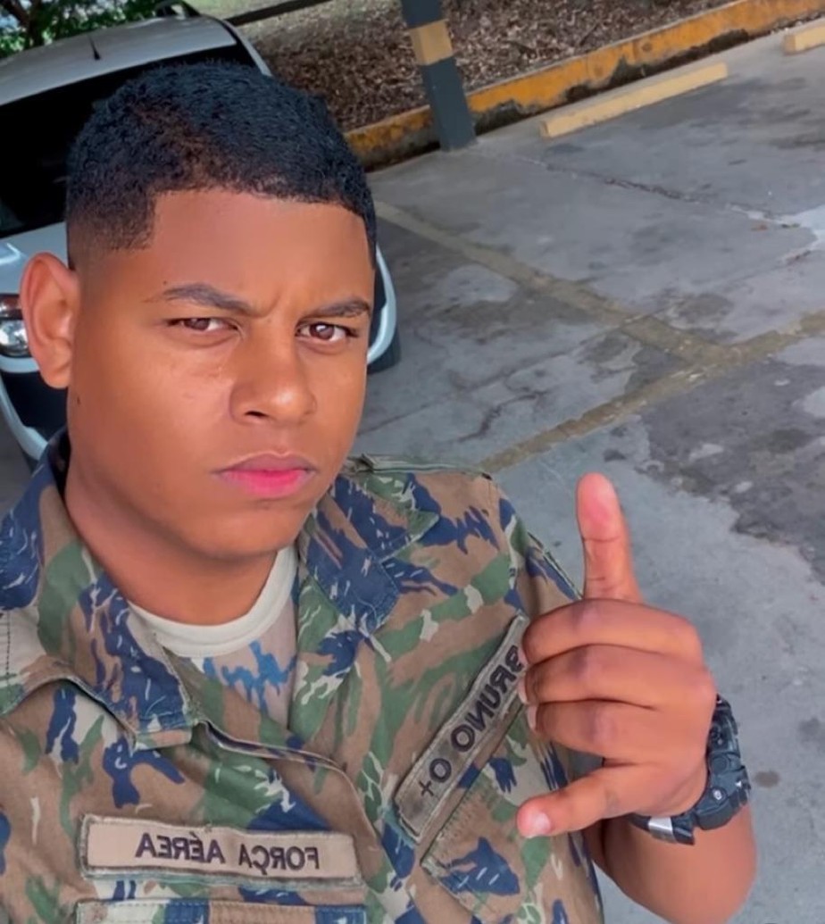 Soldado da Força Área morreu após ser baleado em uma blitz policial em Santíssimo, na Zona Oeste