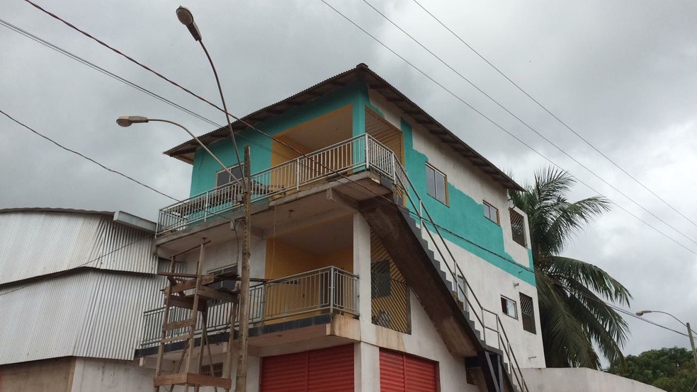 Casa onde o jovem estava trabalhando no ramal da comunidade Diamantino (Foto: Adonias Silva/G1)