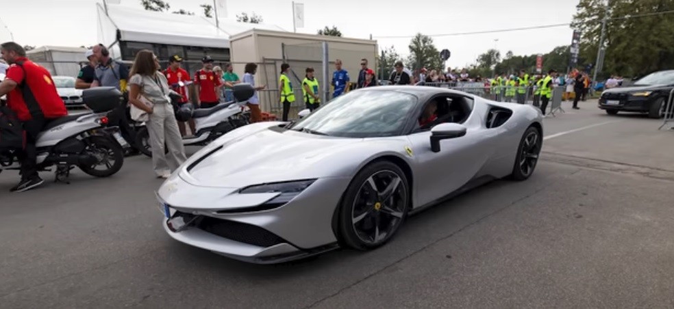 Ferrari, Ford e até bicicleta: o que os pilotos de F1 dirigiram no GP da Itália?