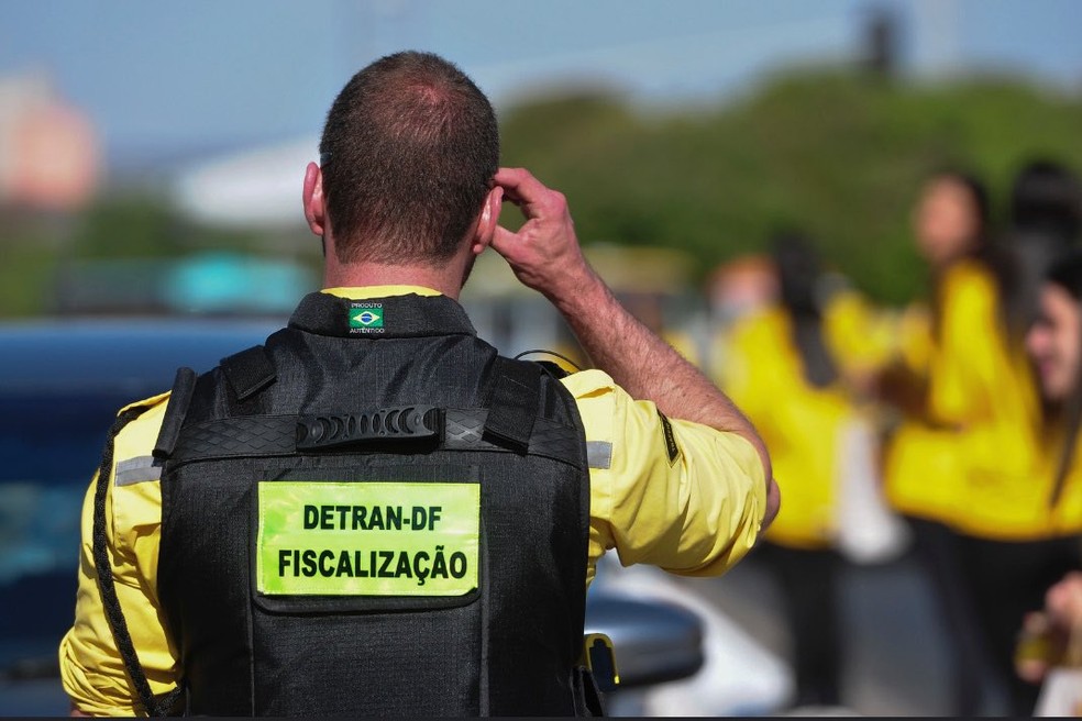 Fiscalização do Departamento de Trânsito do Distrito Federal  — Foto: Divulgação/SSP-DF