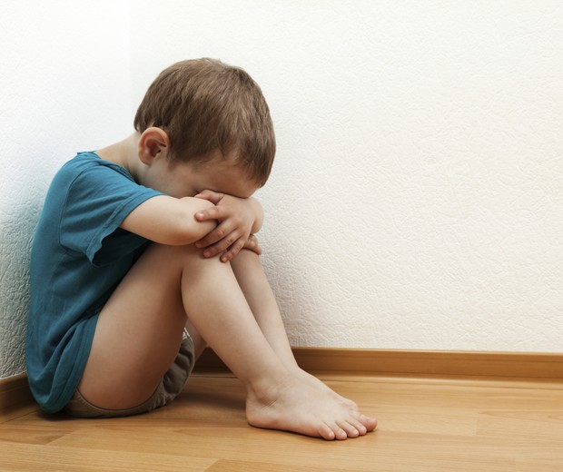 criança; triste; castigo; tristeza (Foto: Thinkstock)
