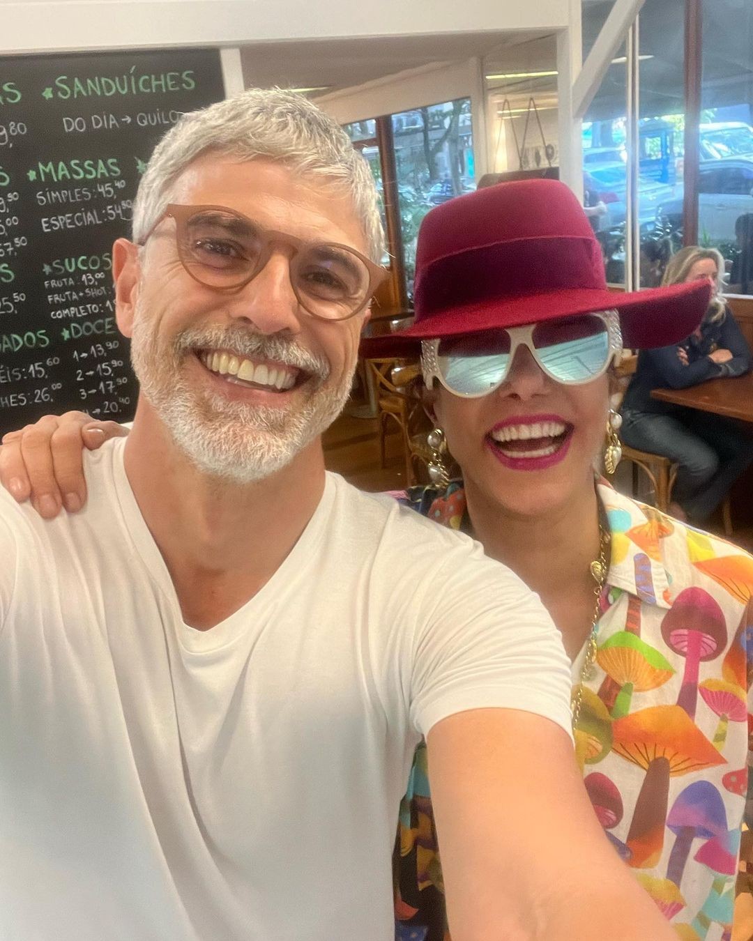Reynaldo Gianecchini e Narcisa Tamborindeguy almoçam juntos no Rio de Janeiro (Foto: Reprodução Instagram)