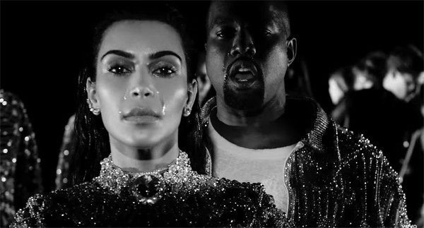 Kim Kardashian e Kanye West (Foto: Reprodução /  YouTube)