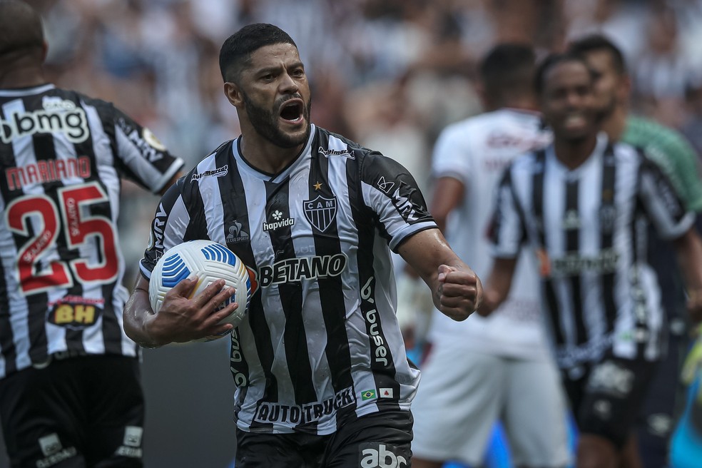 Hulk comemora gol pelo Atlético-MG — Foto: Pedro Souza