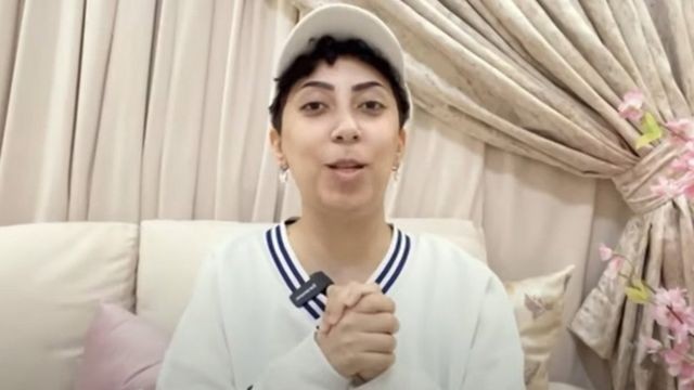 Tala Safwan foi presa sob acusação de falar sobre homossexualidade na Arábia, um país extremamente conservador (Foto: TALA SAFWAN)