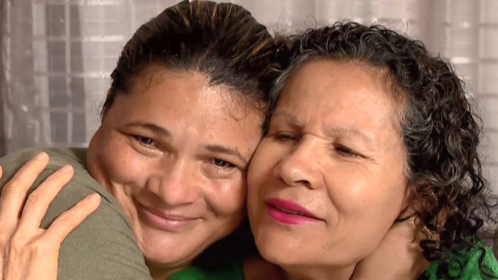 Mãe e filha se reencontraram após 40 anos no ES — Foto: Reprodução/TV Gazeta