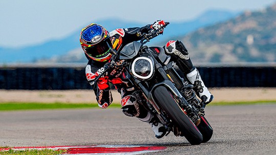 Ducati Monster virá ao Brasil com motor de 937 cm³ e estilo da superbike Panigale V4
