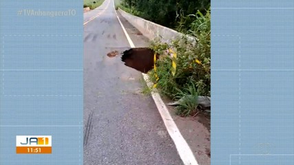 Cratera se abre perto de ponte na TO-445 entre Lajeado e Miracema