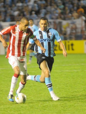 Náutico x Grêmio (Foto: Aldo Carneiro/Pernambuco Press)