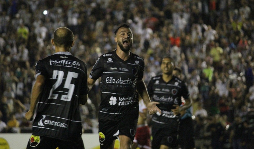 Nando marcou o quinto gol nesta ediÃ§Ã£o da SÃ©rie C (Foto: NÃ¡dya AraÃºjo/Botafogo-PB)