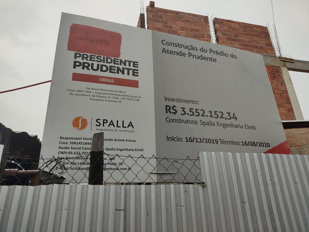 Obra de construção do Atende Prudente está em andamento na Vila Marcondes — Foto: Aline Costa/G1