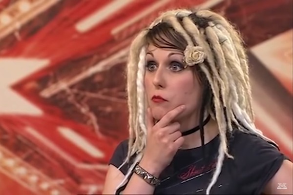 A cantora Ariel Burdett em sua participação no The X Factor (Foto: Reprodução)