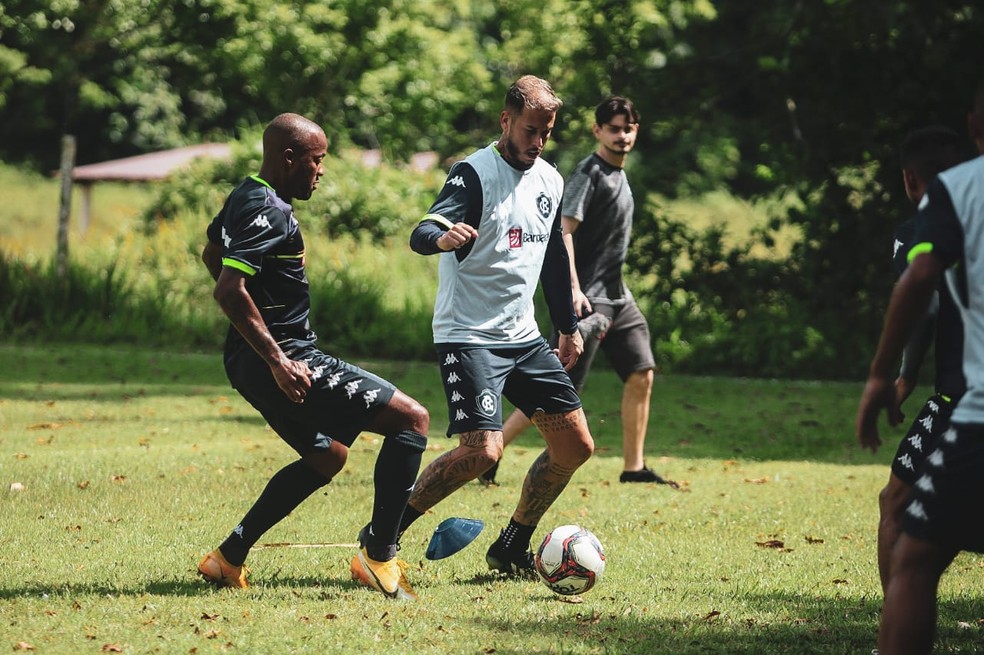Marcos Júnior em treino pelo Remo — Foto: Samara Miranda/Ascom Remo