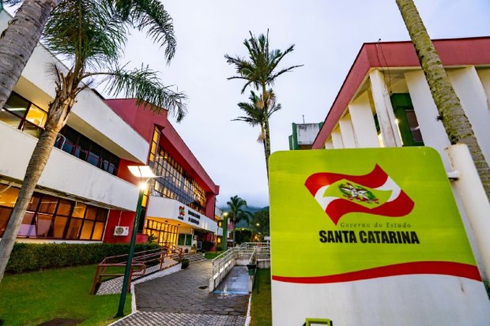 Feriados De 2021 E Pontos Facultativos Veja Calendario De Santa Catarina Santa Catarina G1