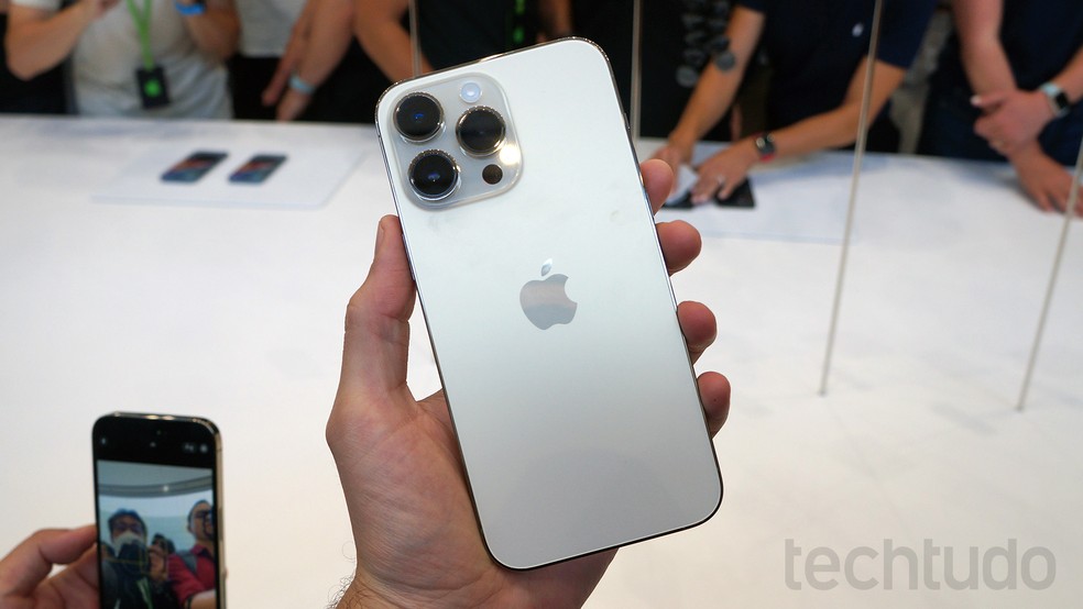 iPhone 14 Pro é o modelo atual da linha premium da Apple — Foto: Thássius Veloso/TechTudo