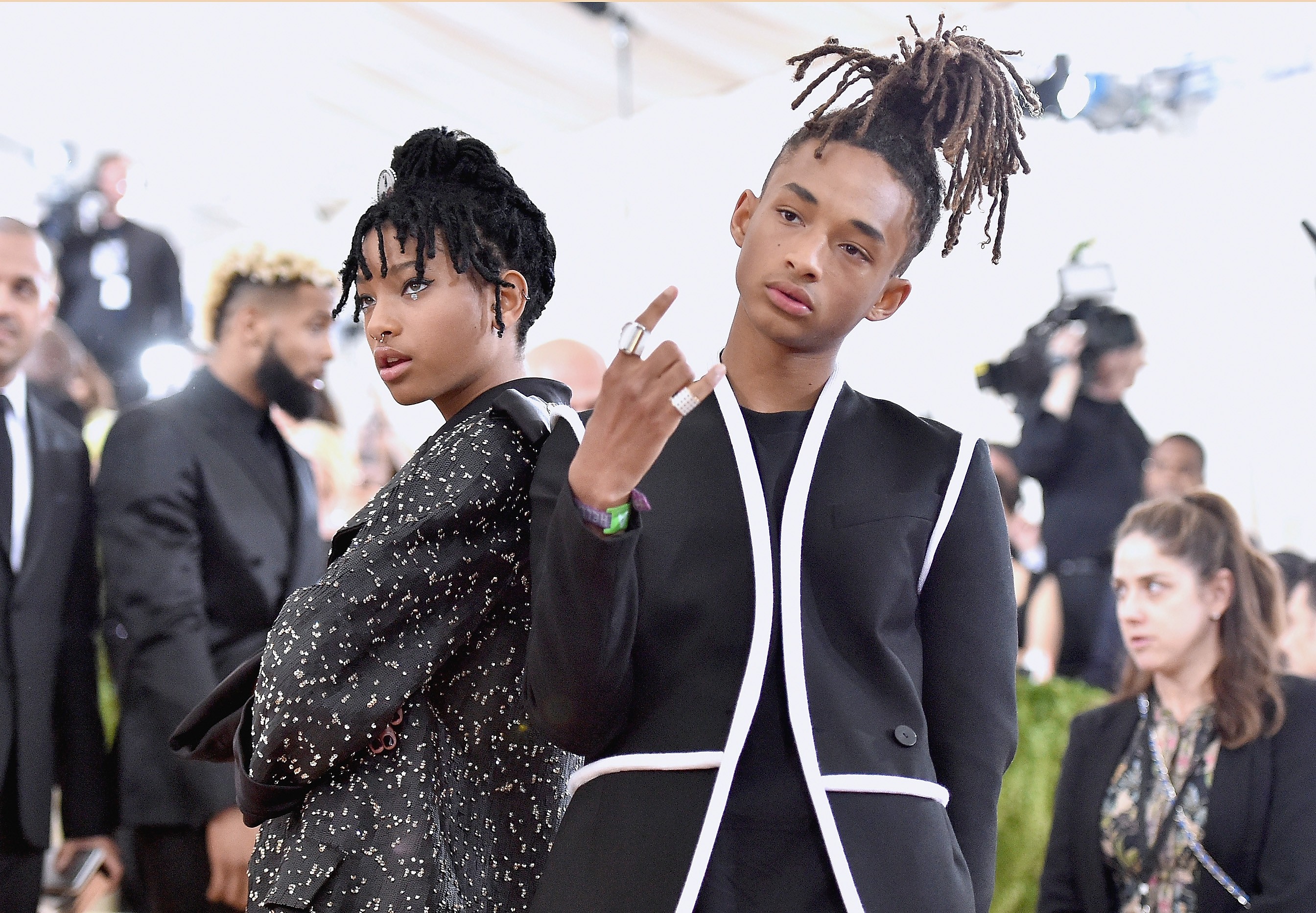 NEW YORK, NY - MAY 02:  Willow Smith and Jaden Smith attend the "Manus x Machina: Fashion In An Age Of Technology" Costume Institute Gala at Metropolitan Museum of Art on May 2, 2016 in New York City.  (Photo by Mike Coppola/Getty Images for People.com) (Foto: Getty Images for People.com)
