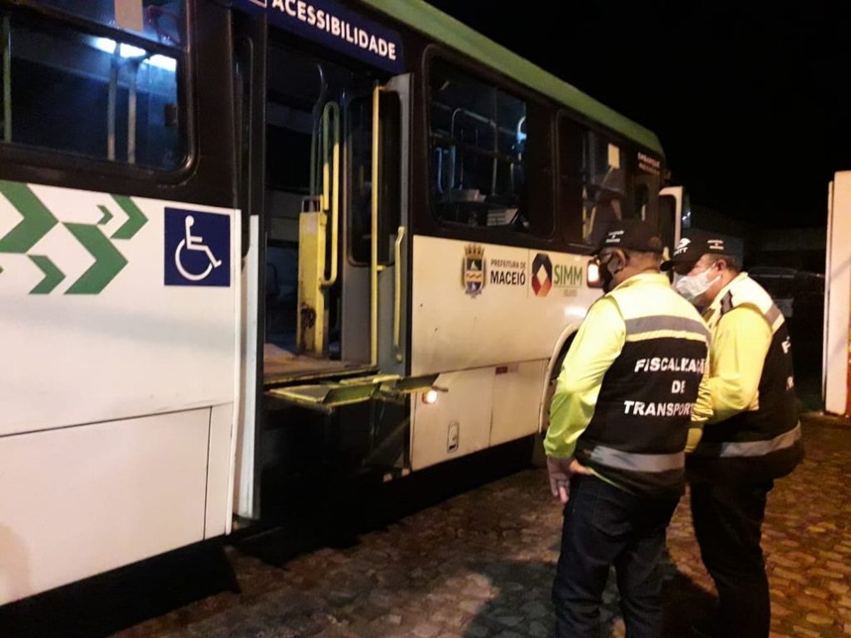 Ônibus que fazem a linha 'Corujão' voltam a circular em Maceió - Vimarsana News