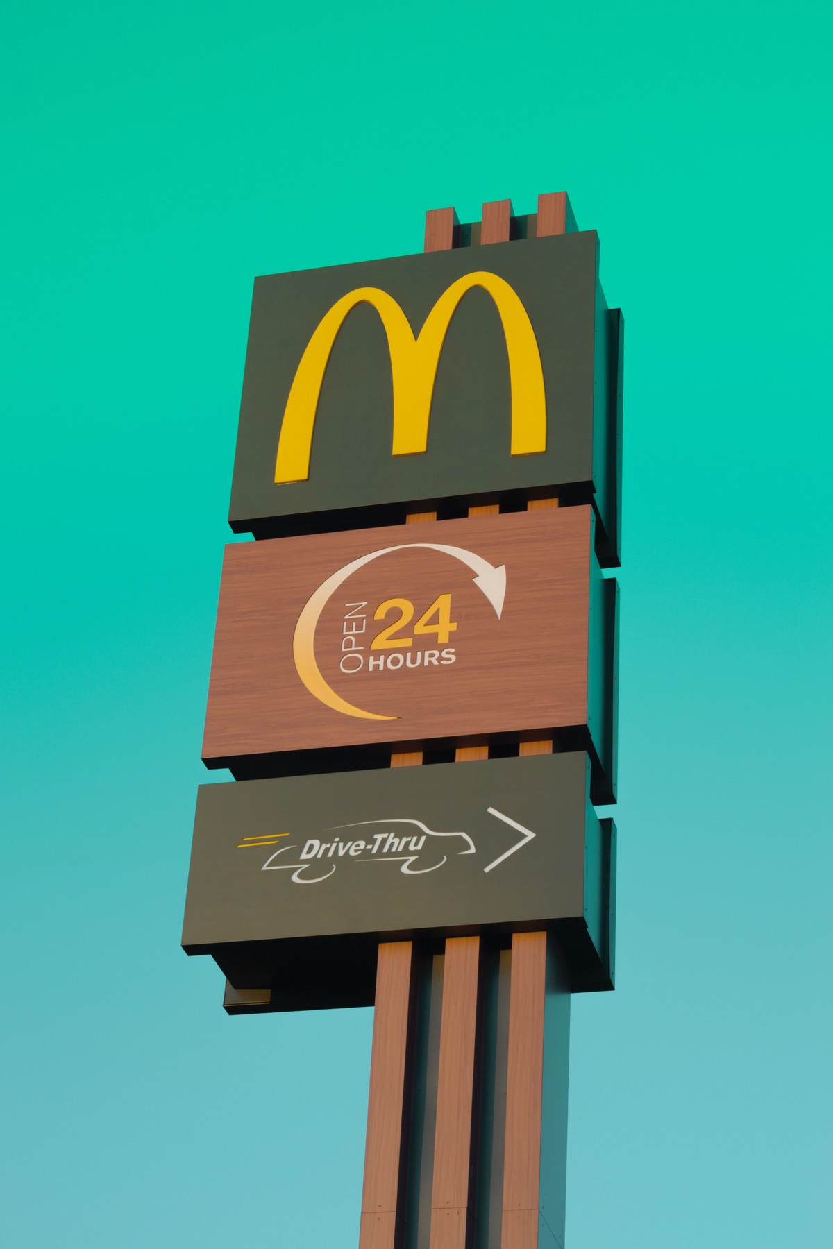 Com Drive Thrus Movimentados Nos Eua Mcdonald S Tem Lucro Surpreendente Empresas Valor Economico