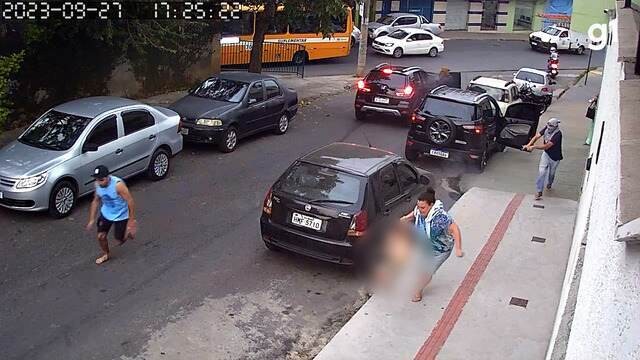 Vídeo mostra criança baleada em Belo Horizonte sendo socorrida às pressas após tiroteio