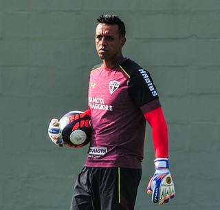 Técnico não define goleiro titular, e espera volta de Sidão na próxima semana  