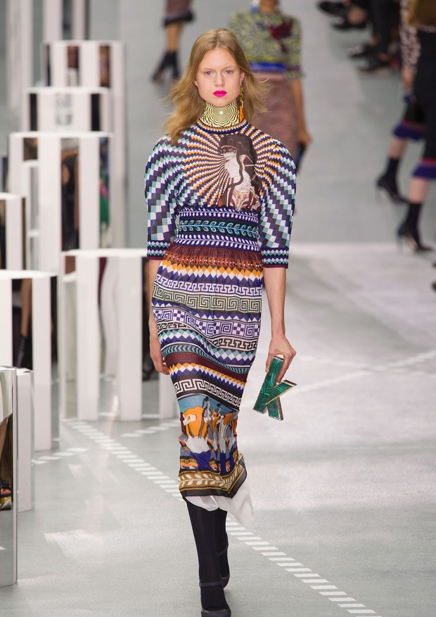 SUZYLFW Mary Katrantzou Goes Back To Her Grecian Roots - Vogue | en