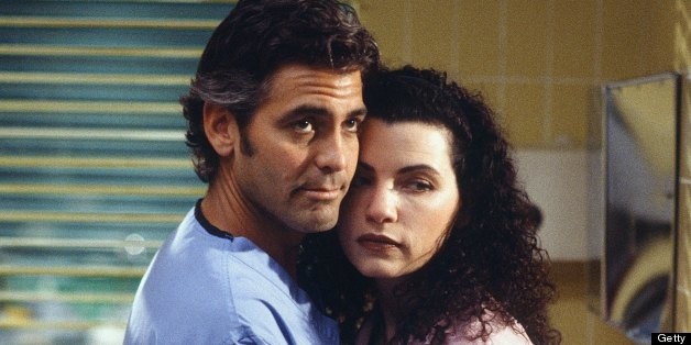 Julianna Margulies com George Clooney em ER (Foto: Divulgação)