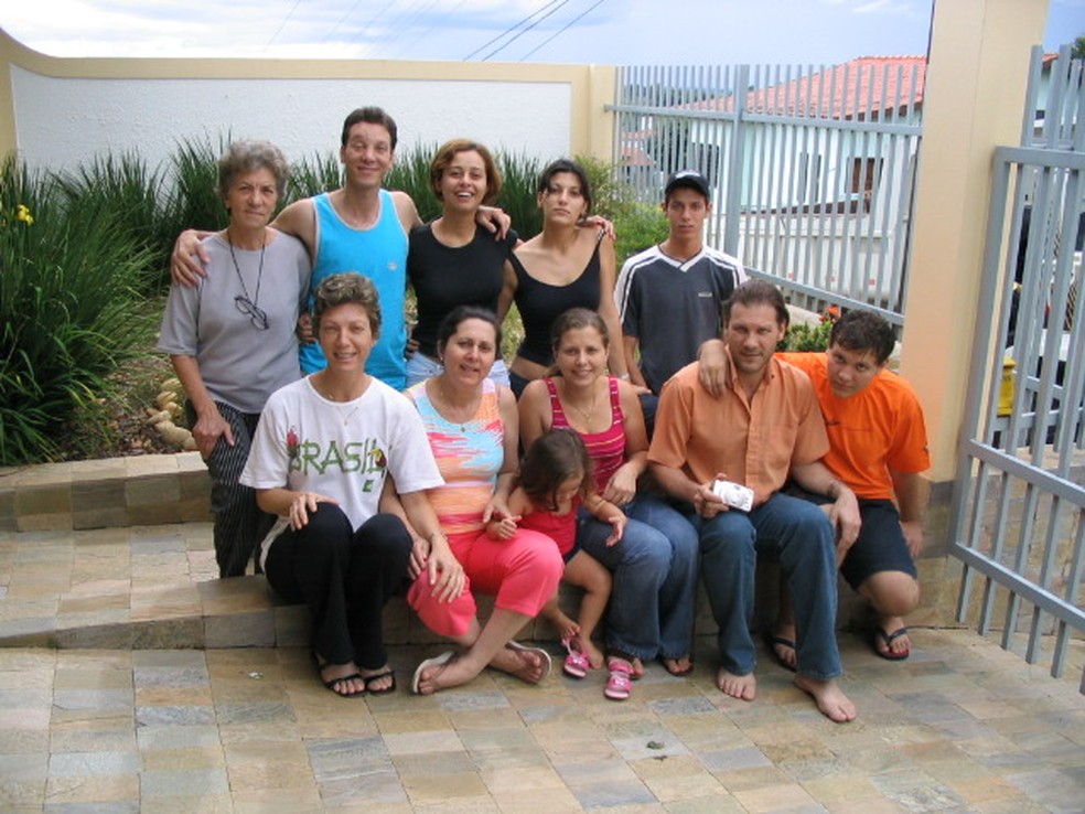 Quando filhos adultos voltam a morar com os pais: visÃµes de mundo que podem ser conflitantes (Foto: Rodrigo Kuwano: https://commons.wikimedia.org/w/index.php?curid=3169803)