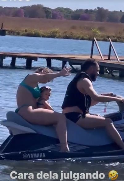 Virginia Fonseca e Maria Alice passeiam de moto aquática (Foto: Reprodução/Instagram )