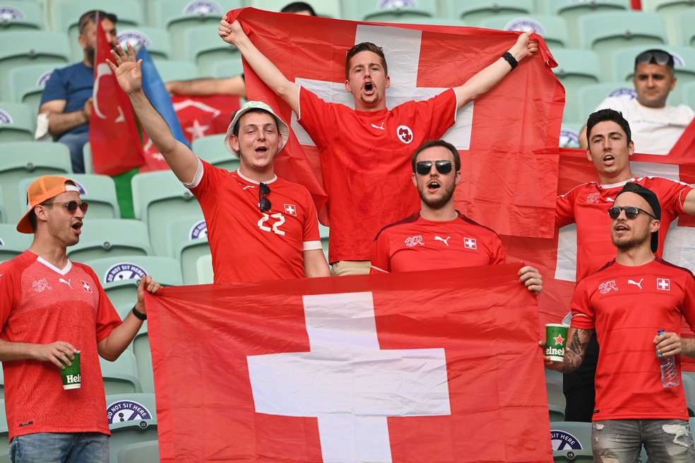 Resultados Desta Segunda Classificam Inglaterra Franca E Mais Tres Selecoes As Oitavas Da Euro Eurocopa Ge