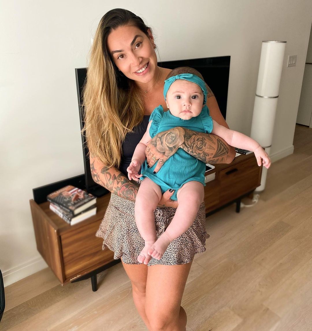 Dani Bolina celebra cinco meses da filha (Foto: reprodução/instagram)
