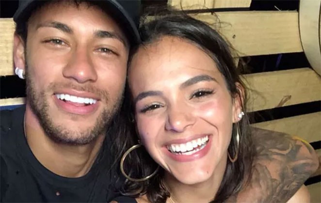 Neymar e Bruna tiveram um romance de idas e vindas (Foto: Reprodução/Instagram)