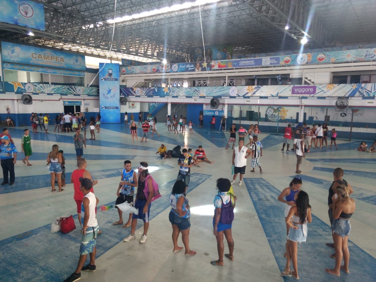 Quadra da Beija-Flor, em Nilópolis, ganha polo de programa de combate à ...