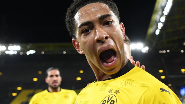 Bellingham comemora o gol marcado pelo Borussia Dortmund contra o Manchester City