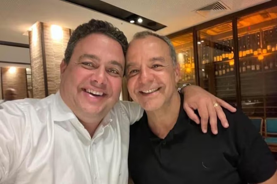 'Anos de injustiças': Ex-presidente da OAB e aliado de Paes, Felipe Santa Cruz postou foto de jantar com Cabral, hoje desafeto do prefeito do Rio