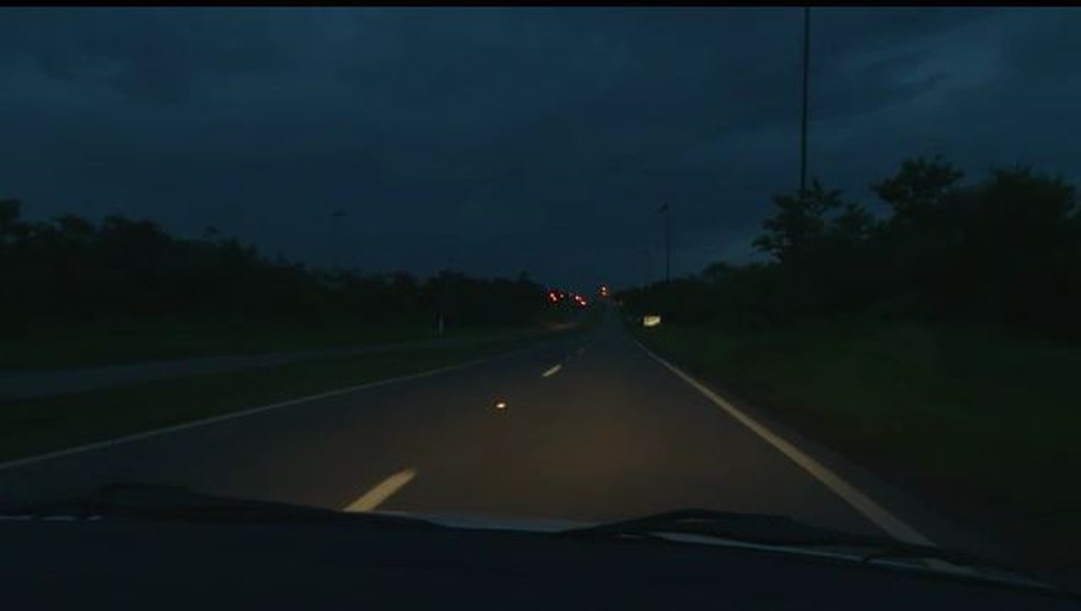 Parte da rodovia não tem iluminação  (Foto: Reprodução Rede Amazônica)