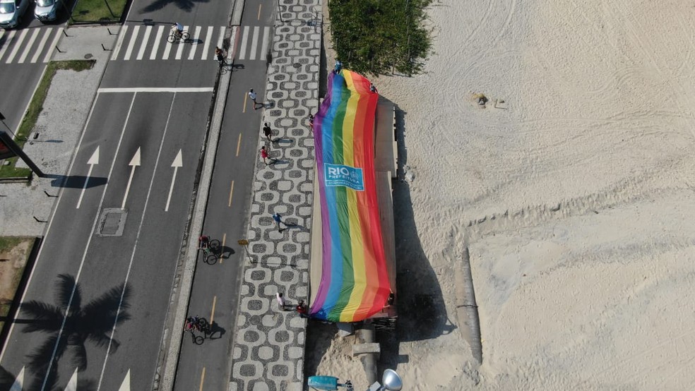 Get Wallpaper Prefeitura Do Rio Promove Ato Simbolico Pelo Dia Internacional De For iPhone