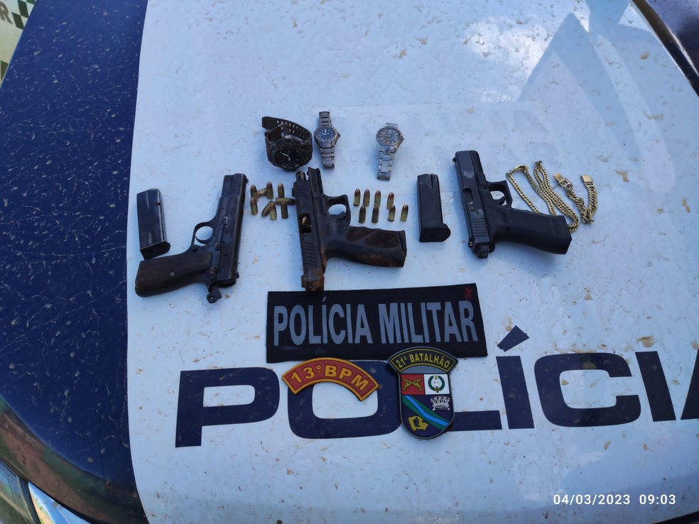 Pistolas foram apreendidas em operação em MT — Foto: Cedida