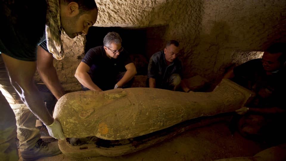 Descoberta foi feita na antiga cidade de Saqqara, sul do atual Cairo (Foto: Ministry of Tourism and Antiquities/وزارة السياحة والآثار)