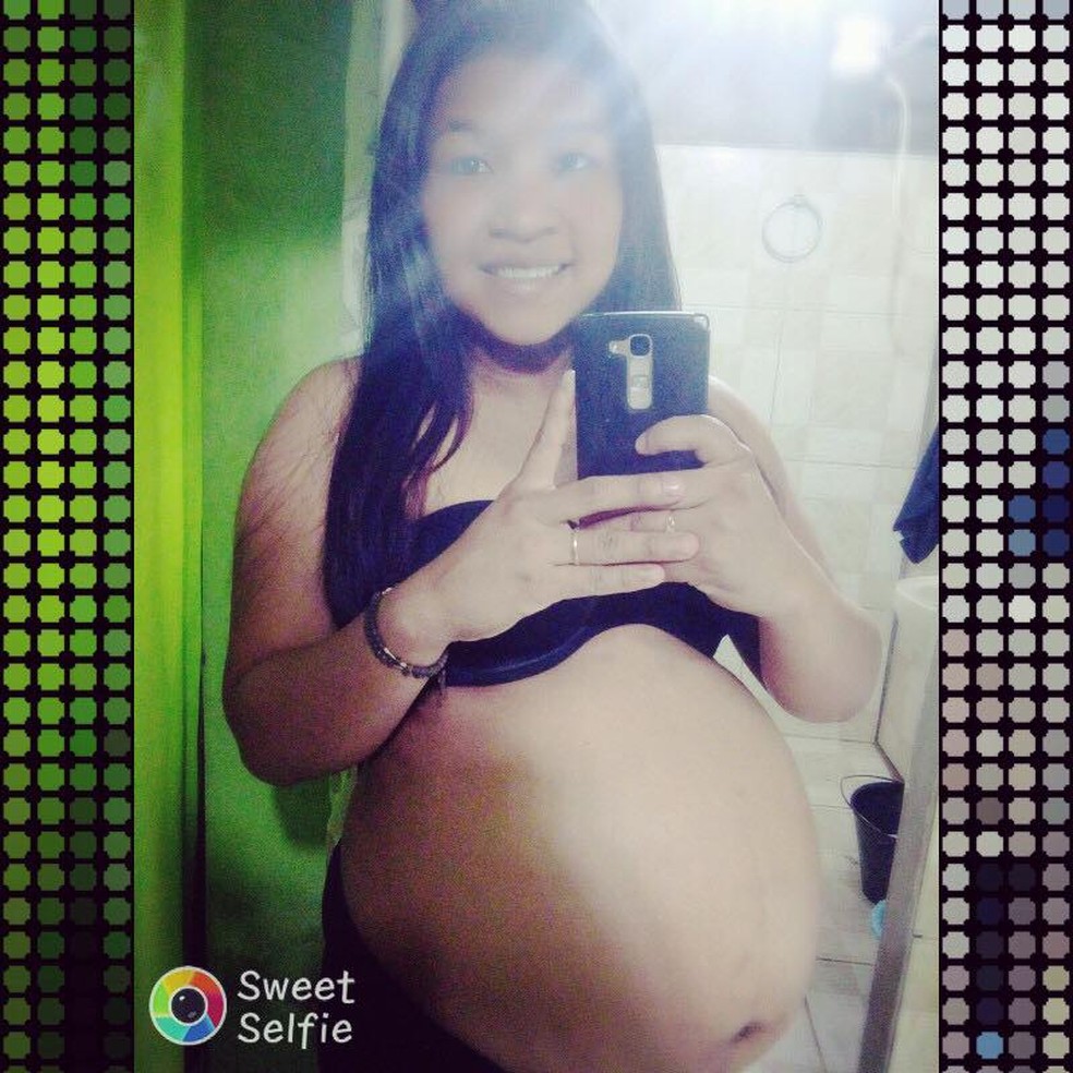 Andréa Marcilene Aires Garcia, de 22 anos, foi submetida a um parto normal forçado, segundo a família (Foto: Nilza Aires/ Arquivo pessoal)