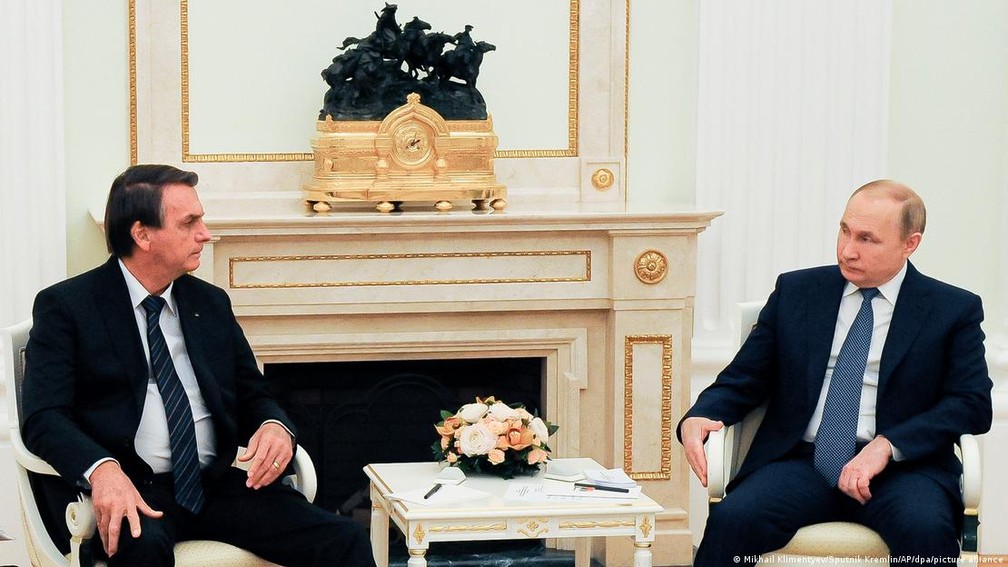 Bolsonaro foi a Moscou falar sobre fertilizantes com Putin — Foto: Mikhail Klimentyev/Sputnik Kremlin/AP