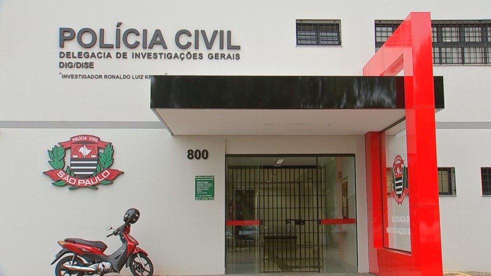 Homem se entregou à polícia e confessou que assaltou posto de combustíveis há dois anos — Foto: Reprodução/TV TEM