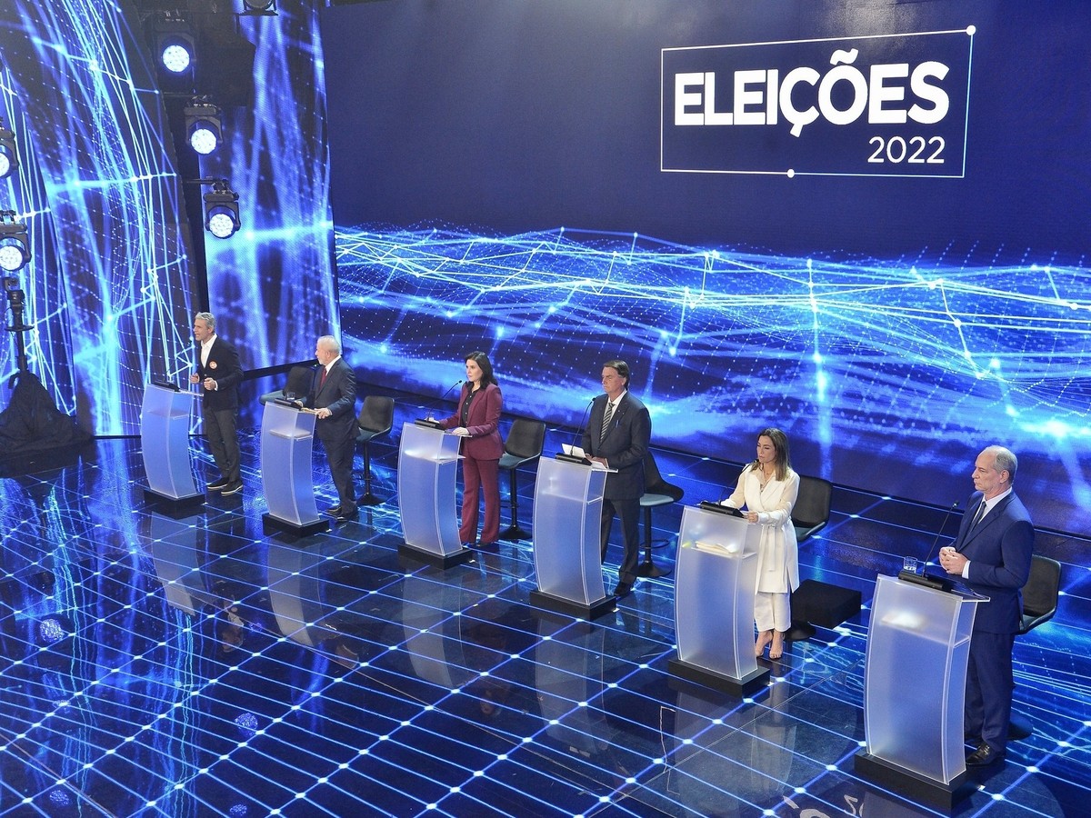 Como rever o debate da Band com os candidatos à Presidência online